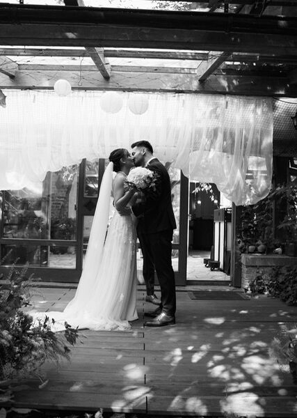 f2607440-7804-4303-8f18-b700d71a76bf